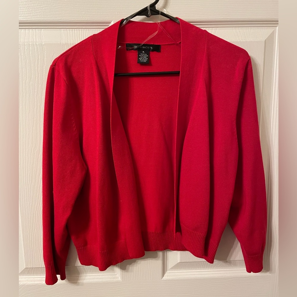 Women’s Quarter Sleeve Shoulder Sweater
